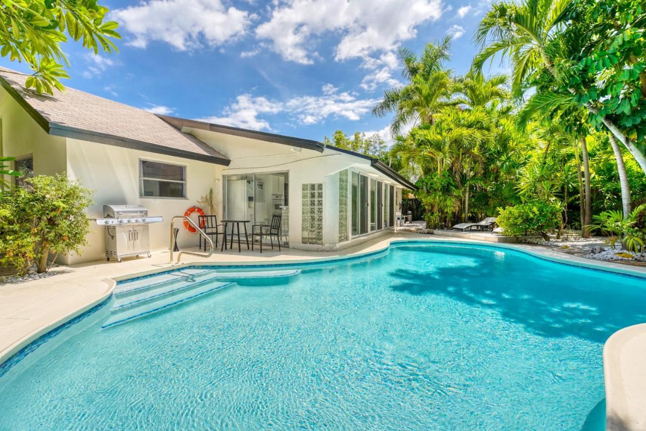 Вілла Luxury Tropical Oasis! Huge Saltwater Pool! 1 Mile To Beach! Форт-Лодердейл Екстер'єр фото